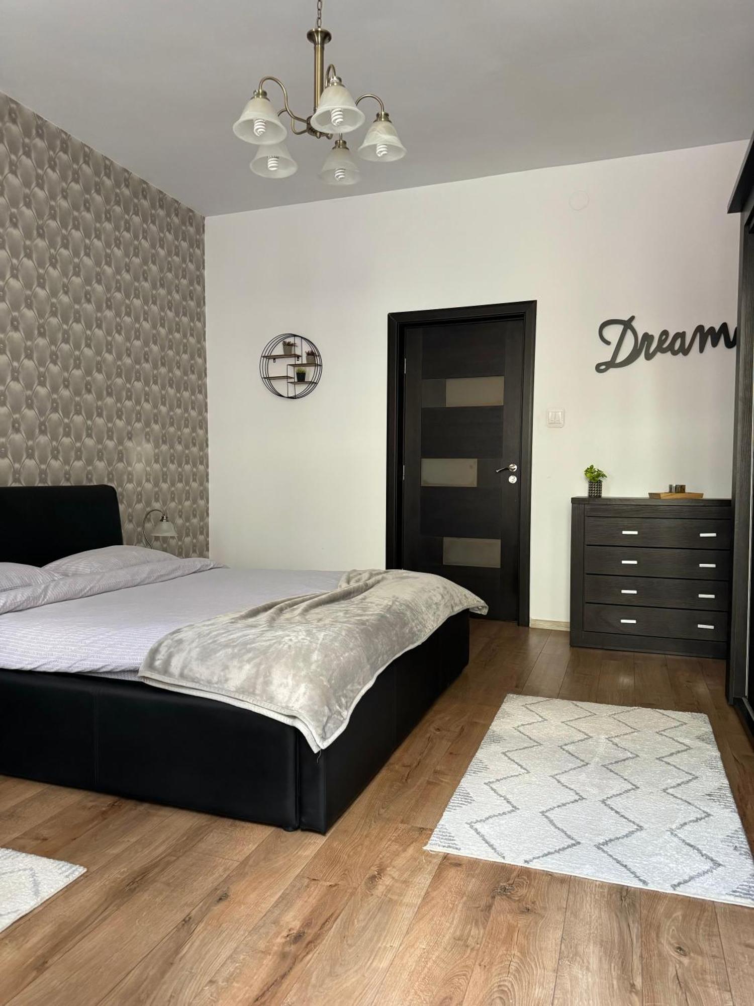 Ada'S Luxury Apartament&Studio - Old City ブラショフ エクステリア 写真